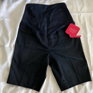 Isabel Maternity Crossover Panel Bermuda Shorts